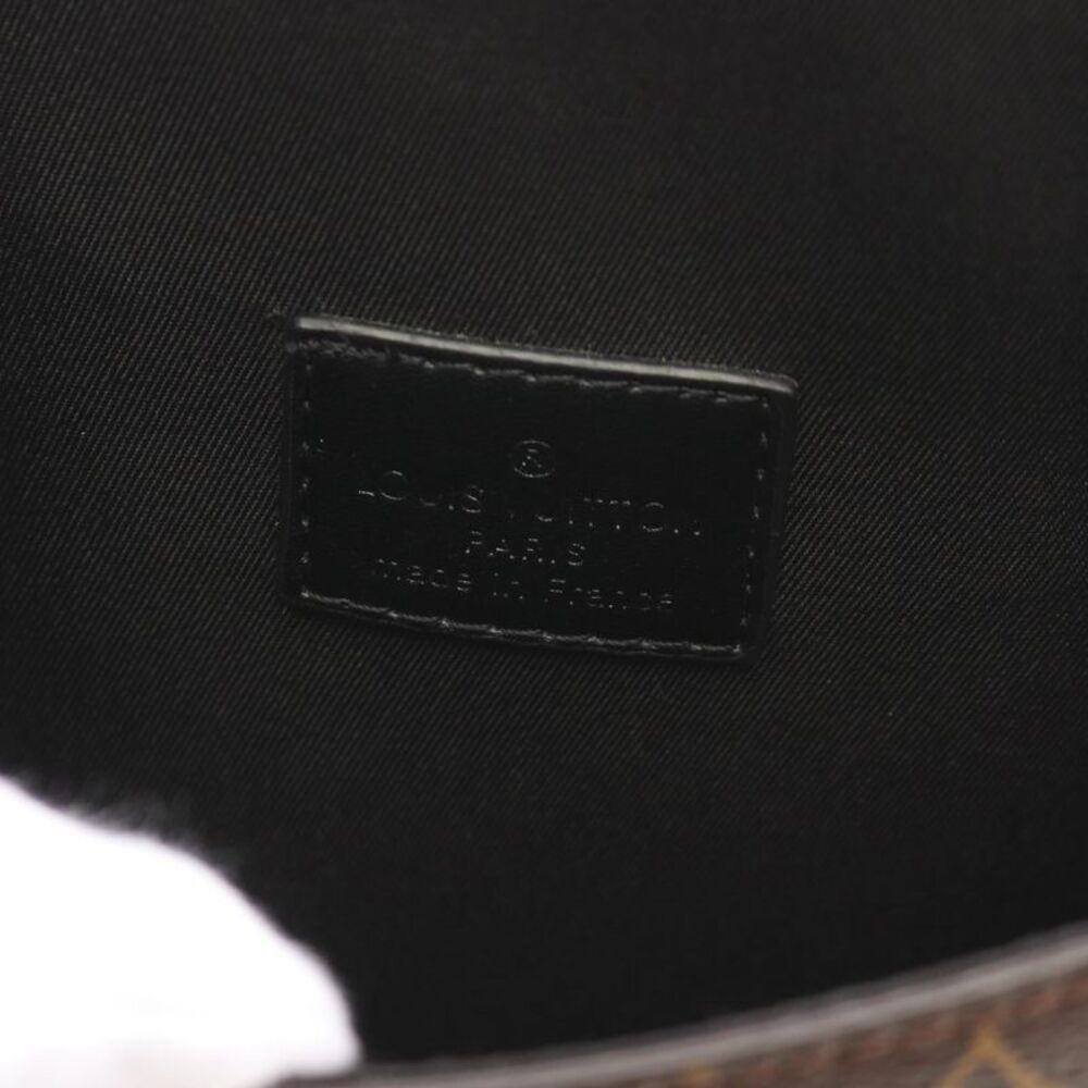Louis Vuitton Archie Messenger Monogram Bag - Picture 6 of 7